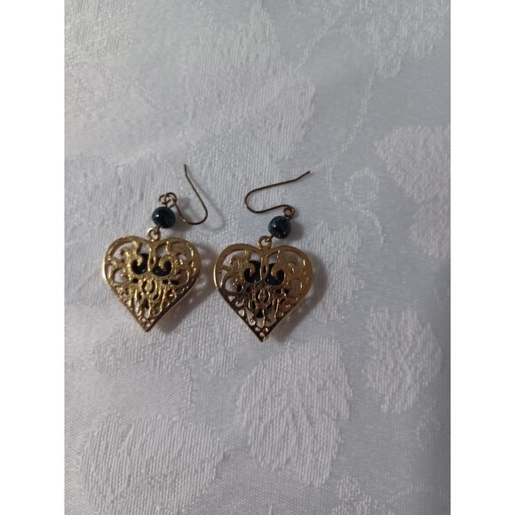 LOT OF BLACK, GOLD TONE NECKLACES, EARRINGS UNBRANDED 11 PIECES - Picture 15 of 16